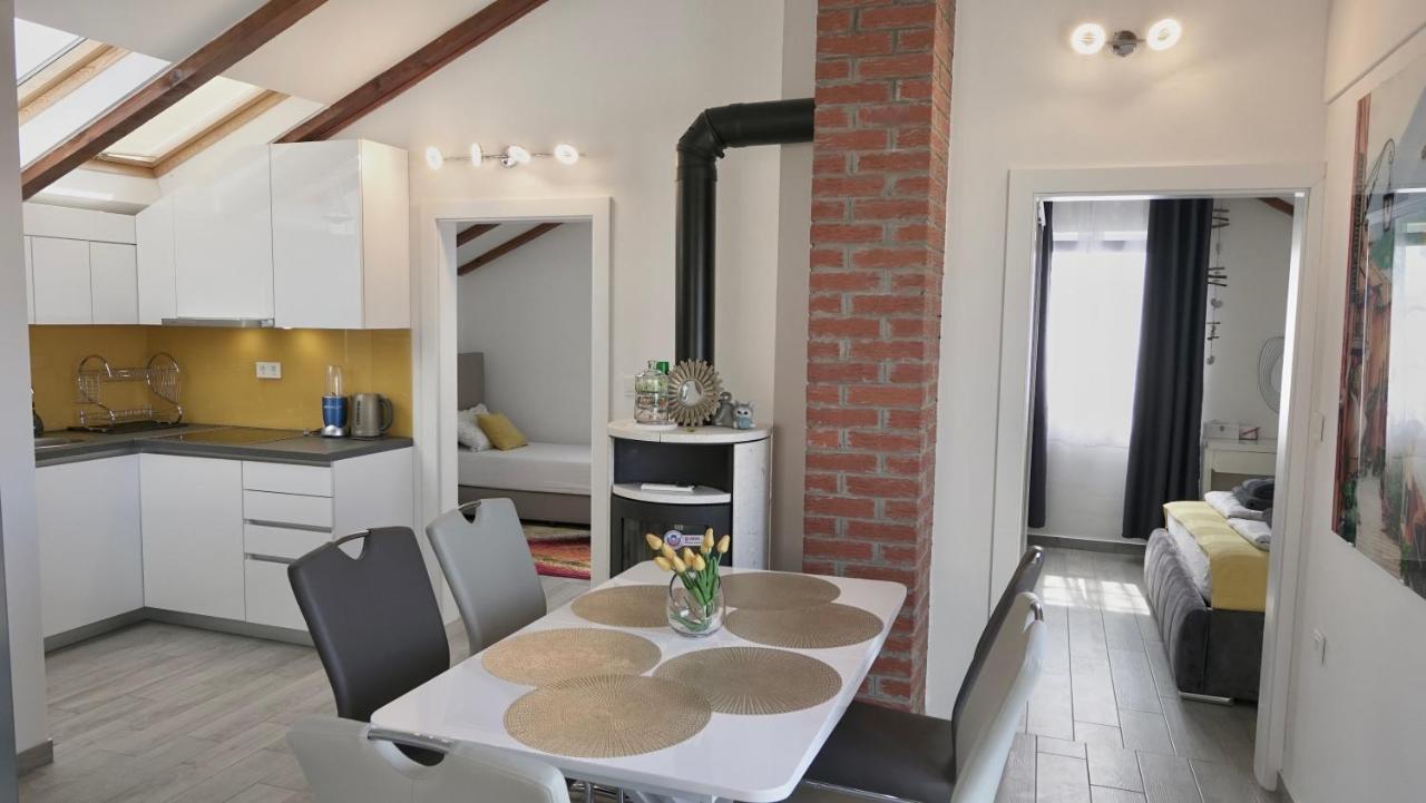 קרק Apartments Bestak מראה חיצוני תמונה