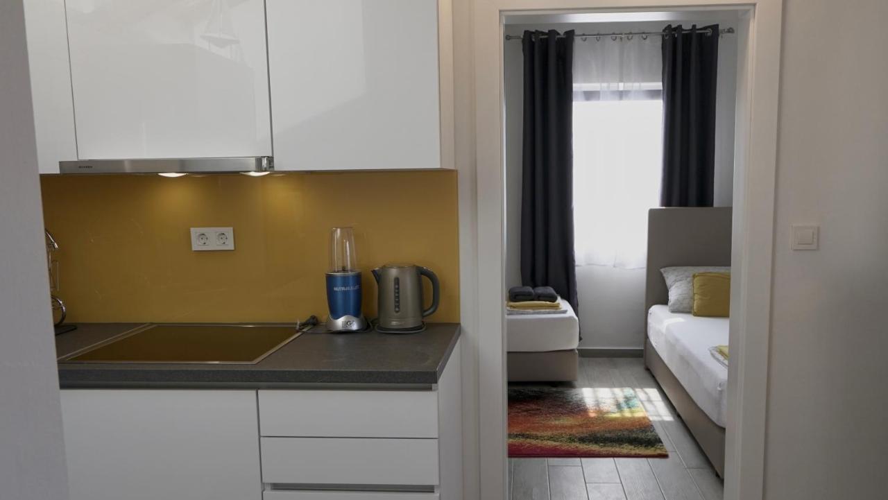 קרק Apartments Bestak מראה חיצוני תמונה