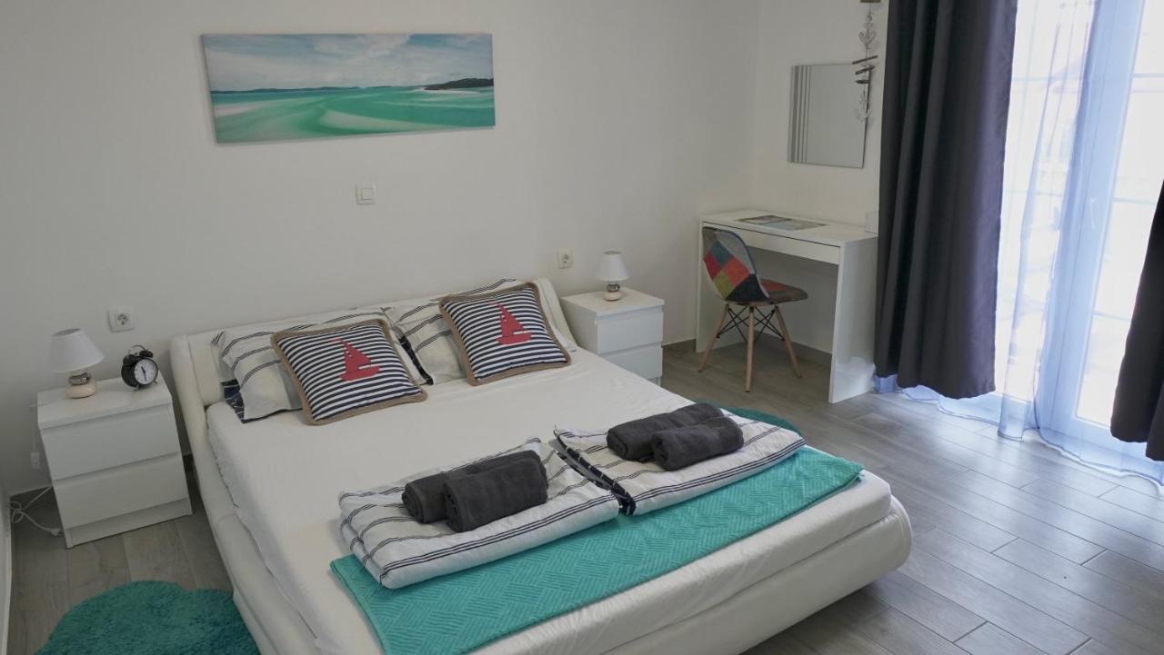 קרק Apartments Bestak מראה חיצוני תמונה